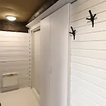 Classic Log Ski-in Ski-out דירה לוי