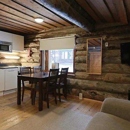 Apartment Classic Log Ski-in Ski-out *