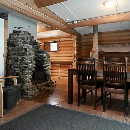Classic Log Ski-in Ski-out *