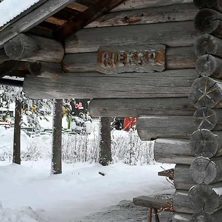 Apartment Classic Log Ski-in Ski-out