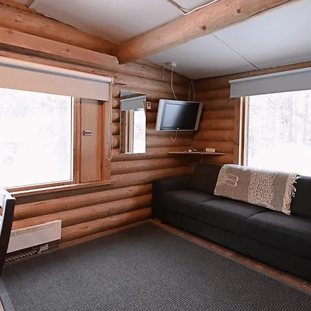 Classic Log Ski-in Ski-out *