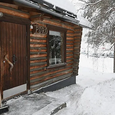 Classic Log Ski-in Ski-out Apartamento *